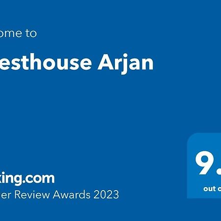 Guesthouse Arjan Berat Eksteriør billede